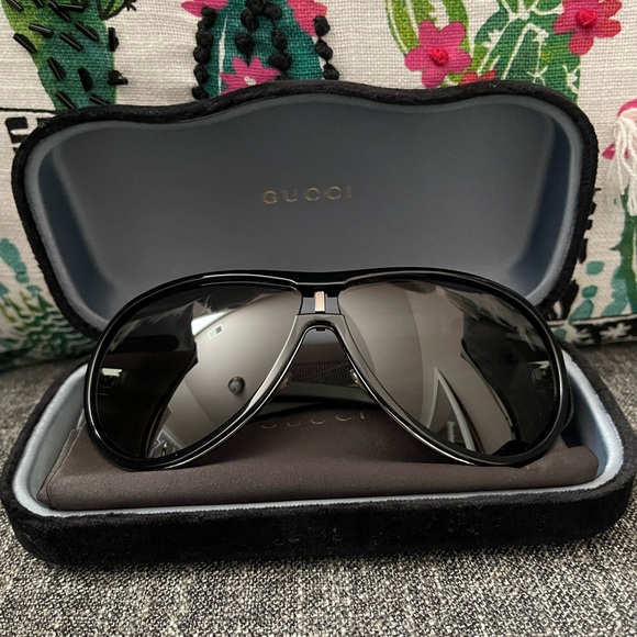 GUCCI SUNGLASSES black/silver EUC…Men’s… Full Inclusion … Authentic.. - Picture 1 of 9